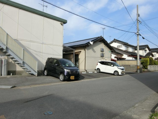 オークⅡの駐車場