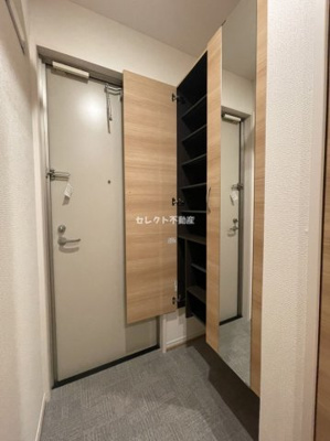 【玄関】 | D-room北浜 | 203 玄関