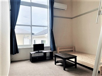 レオパレス八原の寝室