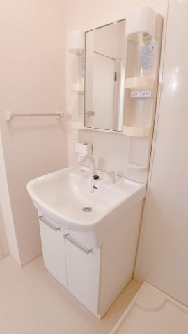 コート・グランツの独立洗面台