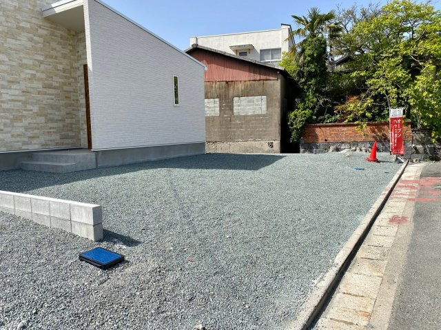 柳川市矢留本町の新築一戸建の駐車場