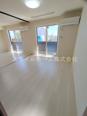 【居間・リビング】 | D-Square八町通