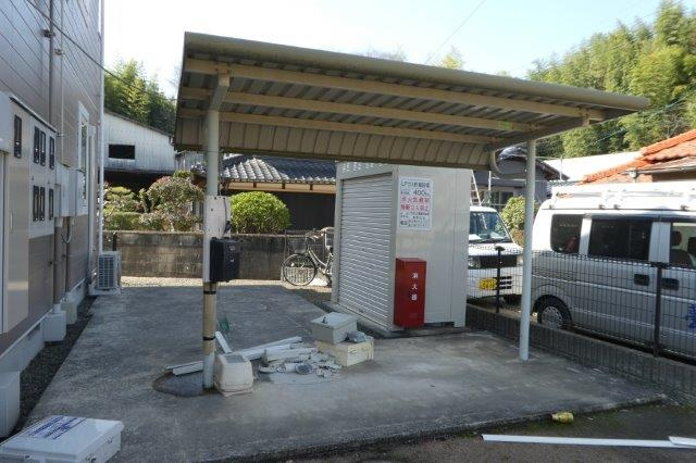 倉敷市真備町岡田のアパートのその他共用部分|駐輪場