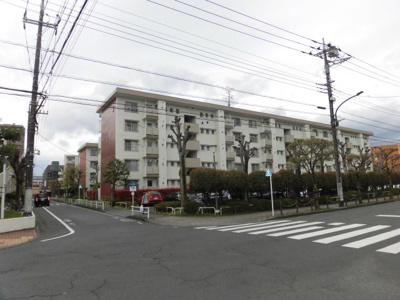 【外観】 | エステート河辺 | イオン河辺、西友が近くにあります♪駅チカで便利