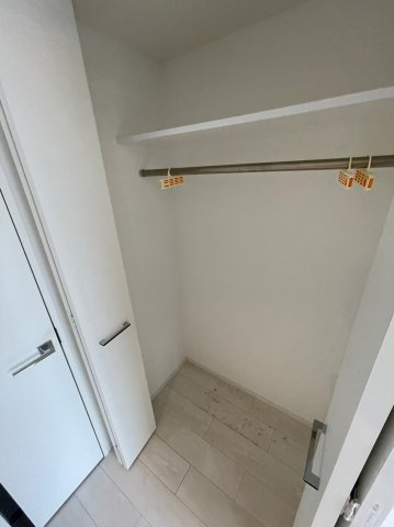 仲介手数料0円！！LUORE大曽根NORTHの収納