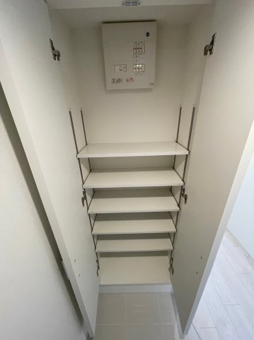 仲介手数料0円！！LUORE大曽根NORTHの収納