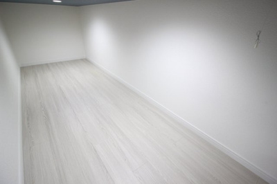 【洋室】 | あんしん+衣摺08-7001 | ロフト