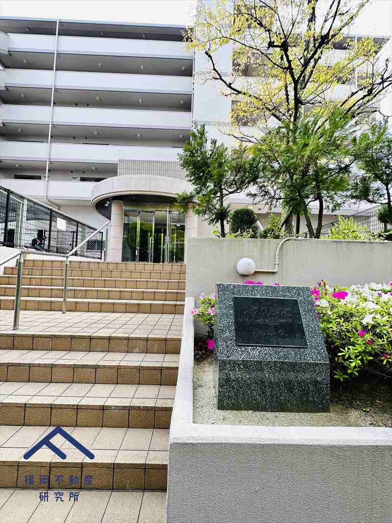 ステラ月の浦A棟の外観