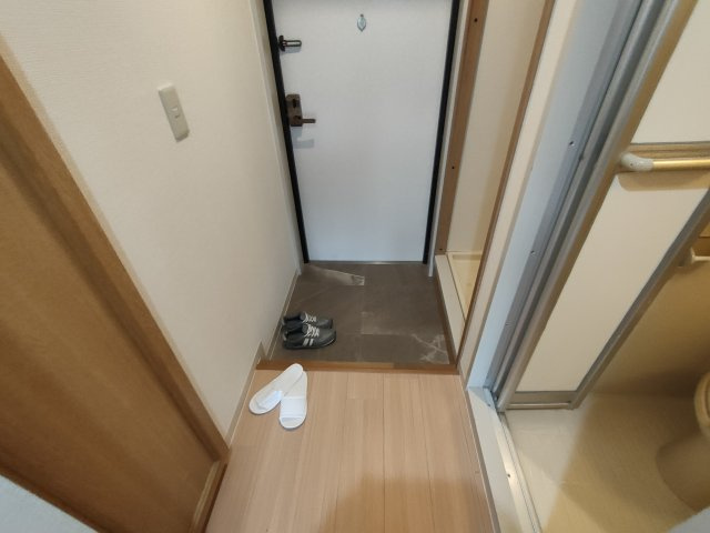 【玄関】 | ネオマイム横浜台町 | シンプルで使いやすい玄関です