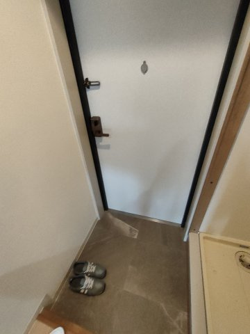 【玄関】 | ネオマイム横浜台町 | 毎日通る玄関はこちらです