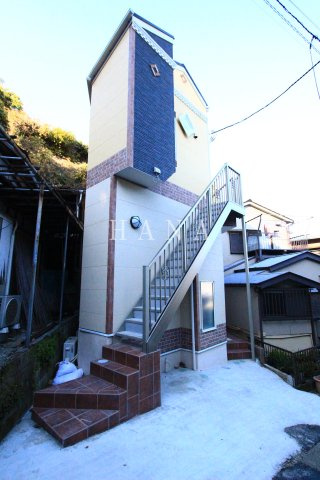 ユナイト山手ティレニアの外観