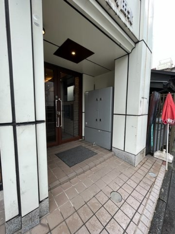 No.R町田北（ナンバーアール町田北）のエントランス