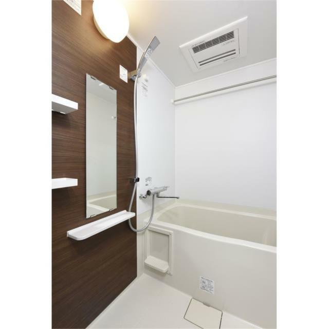 Ｎ-ｓｔａｇｅ西船橋ＩＩＩ(エヌステージニシフナバシ)の浴室