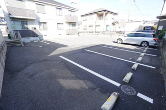 【駐車場】