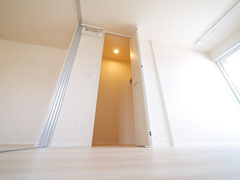 シュエット四条大路の収納|収納豊富です