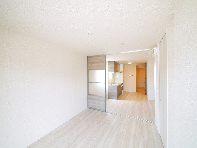 シュエット四条大路の居間・リビング|使いやすい居間です