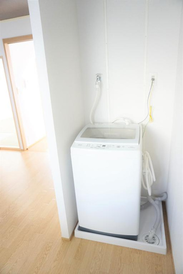 【設備】 | ローレルハイツ | 同型別部屋です。