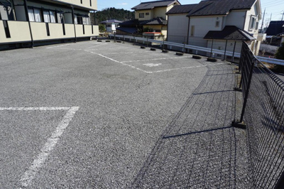 【駐車場】 | ローレルハイツ