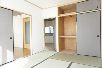 【収納】 | ローレルハイツ | 同型別部屋です。