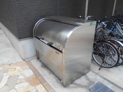 【その他共用部分】 | リベール豊里 | 入居者専用のゴミ置き場です