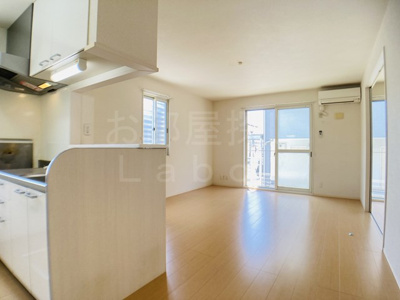 【居間・リビング】 | グランモア西湘Ａ