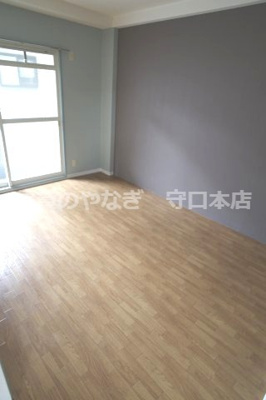 【洋室】 | グリーンゲイブルス