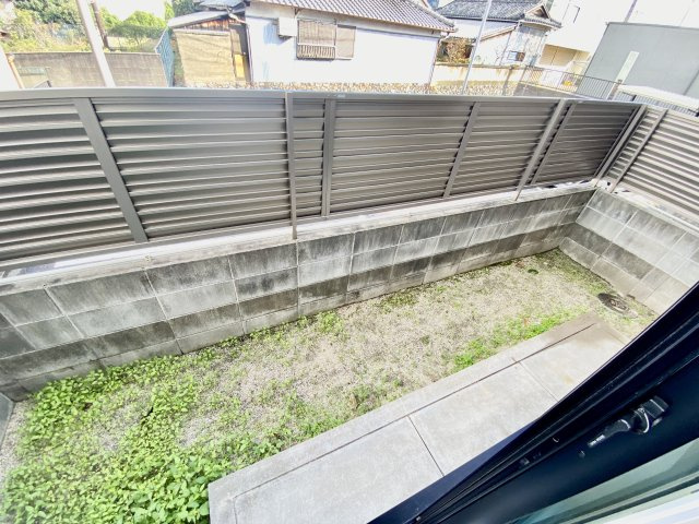 フレグランス池尻のバルコニー