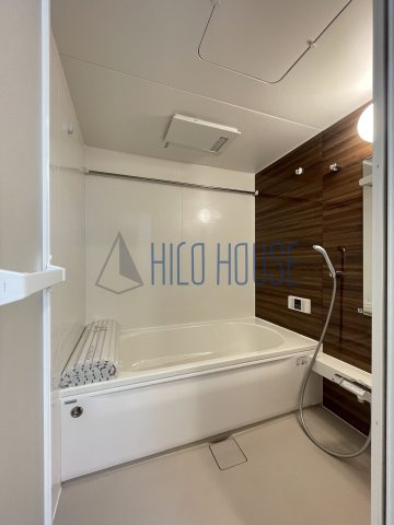 D-room高坂弐番町の浴室