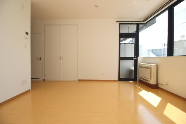 メゾン内藤の居間・リビング|リビングです