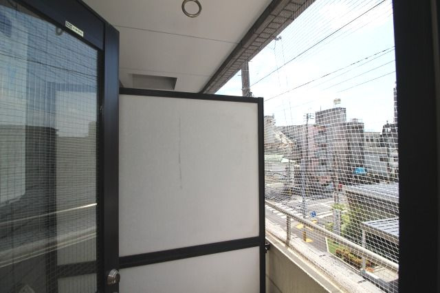 メゾン内藤のバルコニー|陽当たり良好なバルコニーです