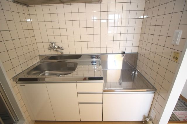 メゾン内藤のキッチン|お料理しやすいキッチンです