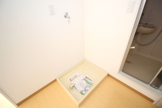 メゾン内藤の洗面所|脱衣スペースもあります