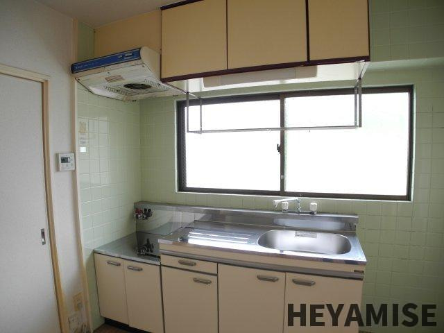 シルバンブリーズのキッチン|※同一物件別号室の写真でございます※現況を優先します※