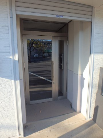 西中新田　渡辺ビルの外観