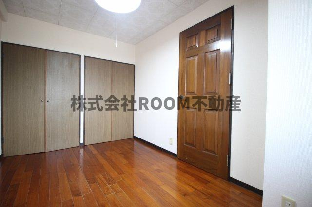 キルトスターの寝室|落ち着いて過ごせるお部屋なので、寝室にいかがでしょうか