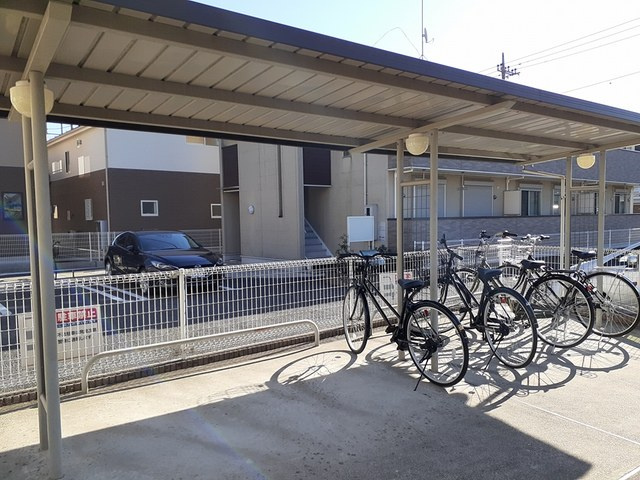 ☆屋根付き駐輪場☆