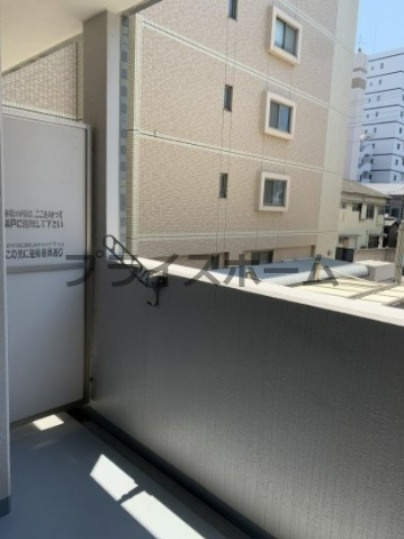 【バルコニー】