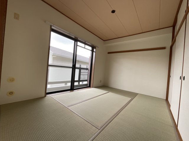 【和室】 | ヴァンヴェール武鶴ハイム | 6帖の和室です