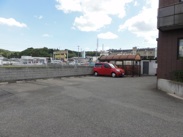【駐車場】 | ヴァンヴェール武鶴ハイム | 駐車場です