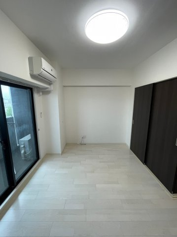 仲介手数料0円！！S-FORT北千種の居間・リビング