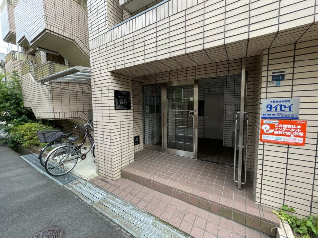 サンヴェール青谷のエントランス