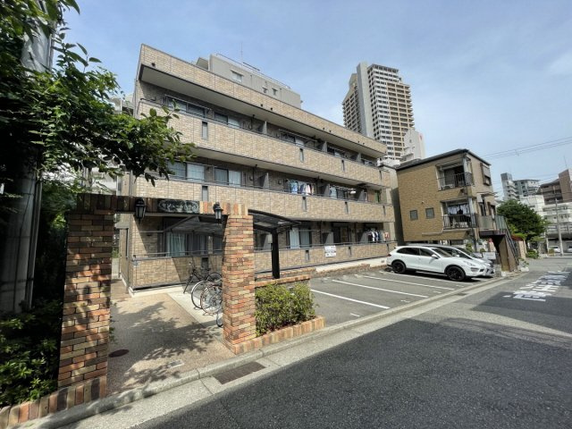 セジュール六甲道の外観