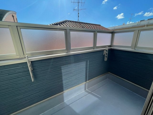 エクソニア篠原本町のバルコニー