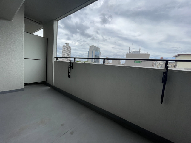 プロスペリテ神戸のバルコニー