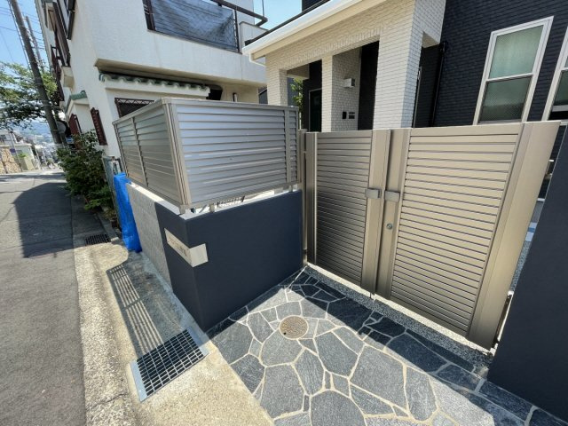 クロリス摩耶のエントランス