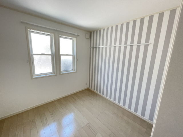 クロリス摩耶の洋室