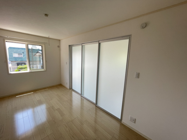 クロリス摩耶の洋室