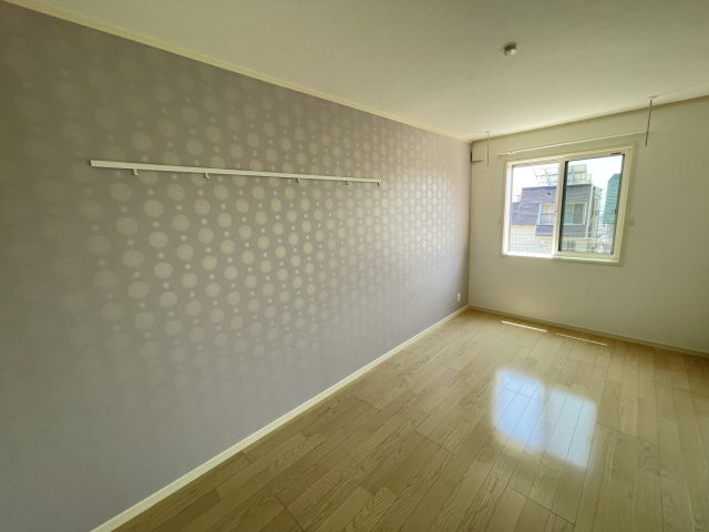 クロリス摩耶の洋室