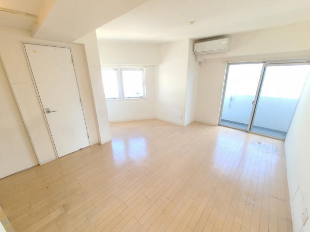 レシア六甲の居間・リビング