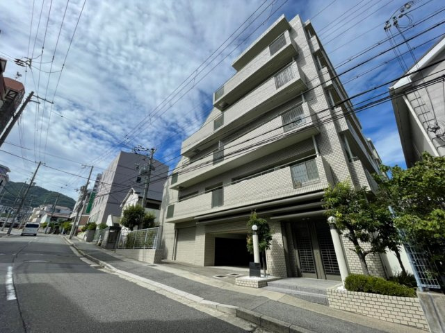 パークハイム六甲八幡町の外観